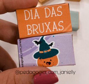 CAPINHAS PRA CHICLETE – DIA DAS BRUXAS