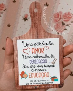 CARTÃO – DIA DA MERENDEIRA ESCOLAR