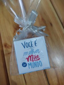 CAIXINHA + TAG DIA DAS MÃES