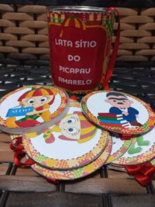 Lata dos personagens do sítio do Picapau Amarelo