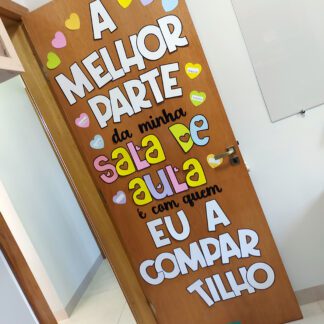 DECORAÇÃO DE PORTA