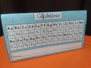 Alfabetário de mesa