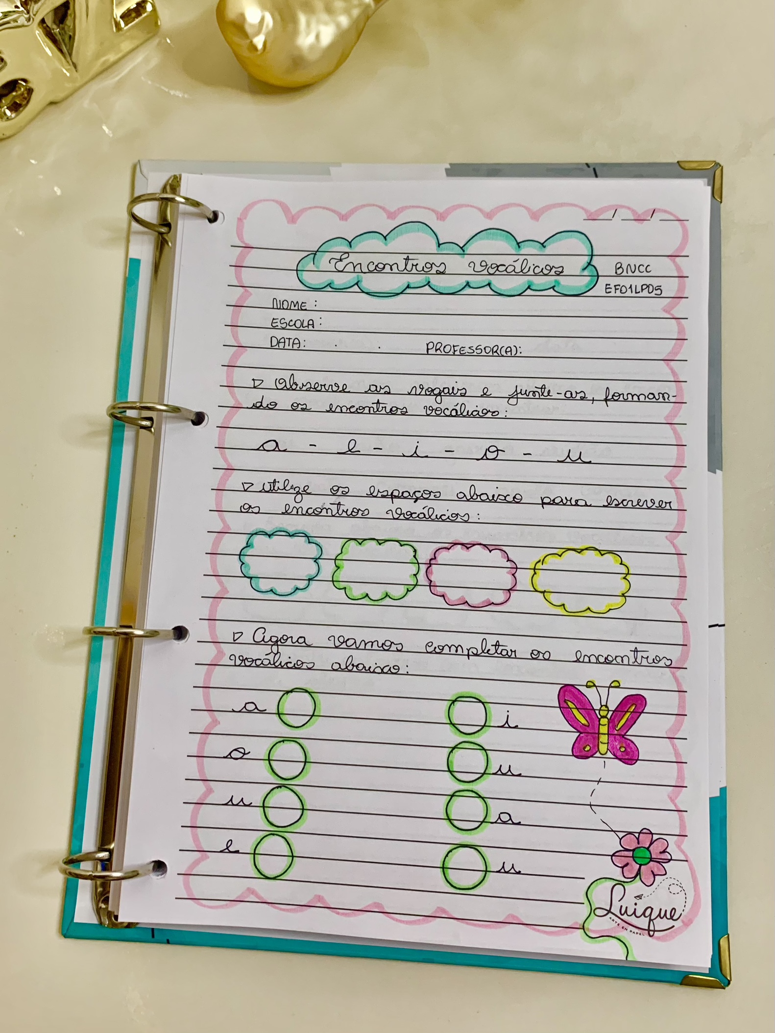 Encontros vocálicos letra cursiva