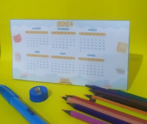 Calendário de mesa 2024