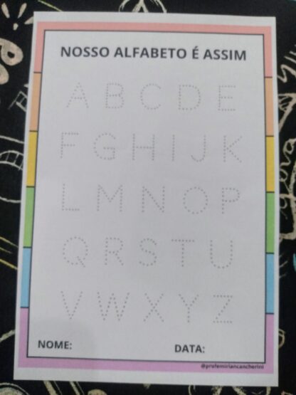 Alfabeto pontilhado - letras de imprensa maiúsculas e minúsculas - Image 2