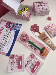 ARQUIVOS – KIT COM LEMBRANCINHAS DIA DA MULHER