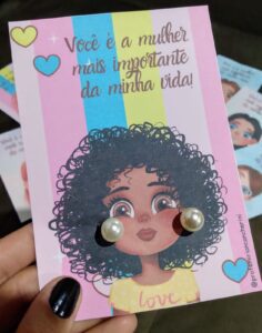 Lembrancinha porta brincos Dia da Mulher