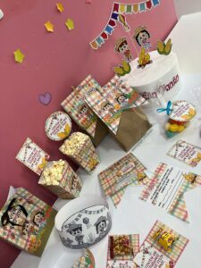 ARQUIVOS – KIT COM LEMBRANCINHAS JUNINAS