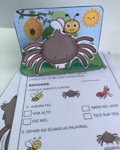 PEQUENOS TEXTOS E CENÁRIOS 3D