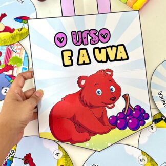 Sacola Interativa - O urso e a uva