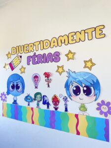 Painel Divertidamente Férias
