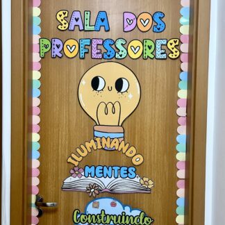 PAINEL SALA DOS PROFESSORES 🍎