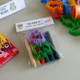 Volta às Aulas - Lapela para lembrancinha - arquivo gratuito!
