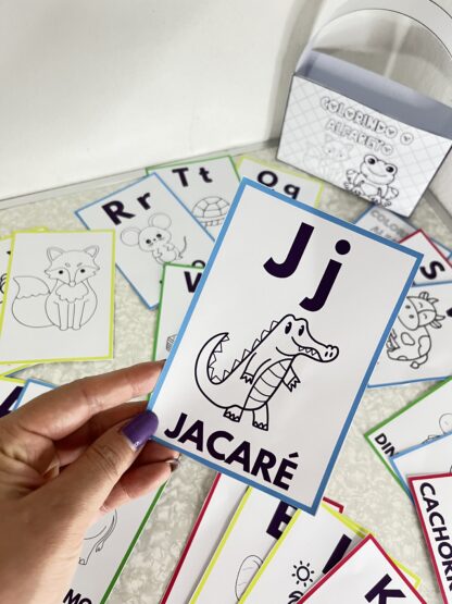 COLORINDO O ALFABETO - Aprender Letras Nunca Foi Tão Divertido! - Image 3