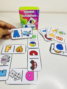 Dominó Alfabético
