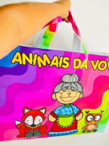 Sacola da leitura: Os Animais da Vovó e o Mistério da Luva Perdida