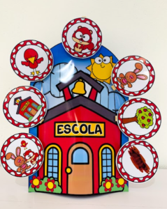 LUVA: A ESCOLA DOS BICHOS