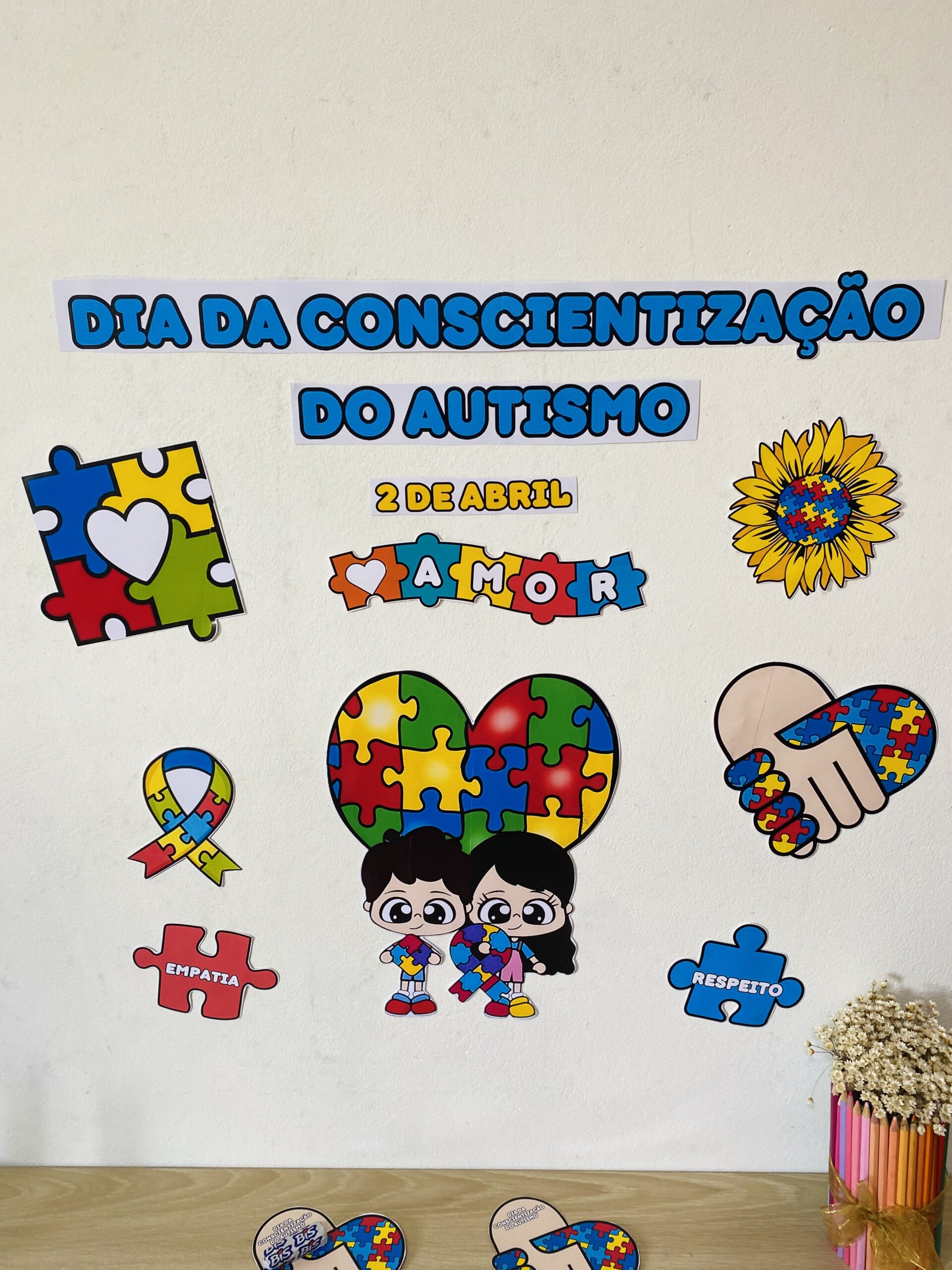 "painel dia da conscientização do autismo" "painel dia mundial da conscientização do autismo" "painel dia do autismo" "painel dia do autismo para imprimir" "lembrancinhas dia do autismo" "recurso pedagógico dia do autismo" ""recurso pedagógico para o dia do autismo" ""recurso pedagógico para trabalhar o dia do autismo" "material pedagógico para o dia do autismo" ""recurso pedagógico dia do autismo pdf" "kit de conscientização autismo" "kit para trabalhar o dia da conscientização do autismo" "atividade sobre o dia do autismo" "lembrancinhas dia da conscientização do autismo" "kit dia mundial do autismo" "dia da conscientização do autismo" "recurso lúdico dia da conscientização do autismo"