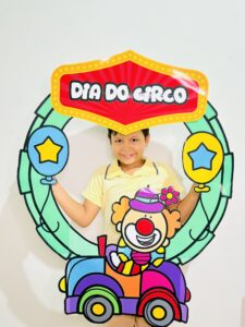Bambolê para Fotos – Dia do Circo