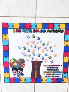 Painel Dia do Autismo – Árvore da inclusão