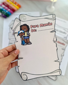 📜 Cartão Pergaminho – Dia das Mães (Colorida e Para Colorir) 