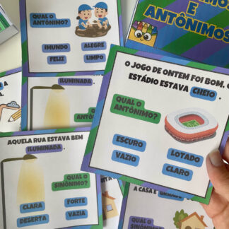 Caixinha dos Sinônimos e Antônimos