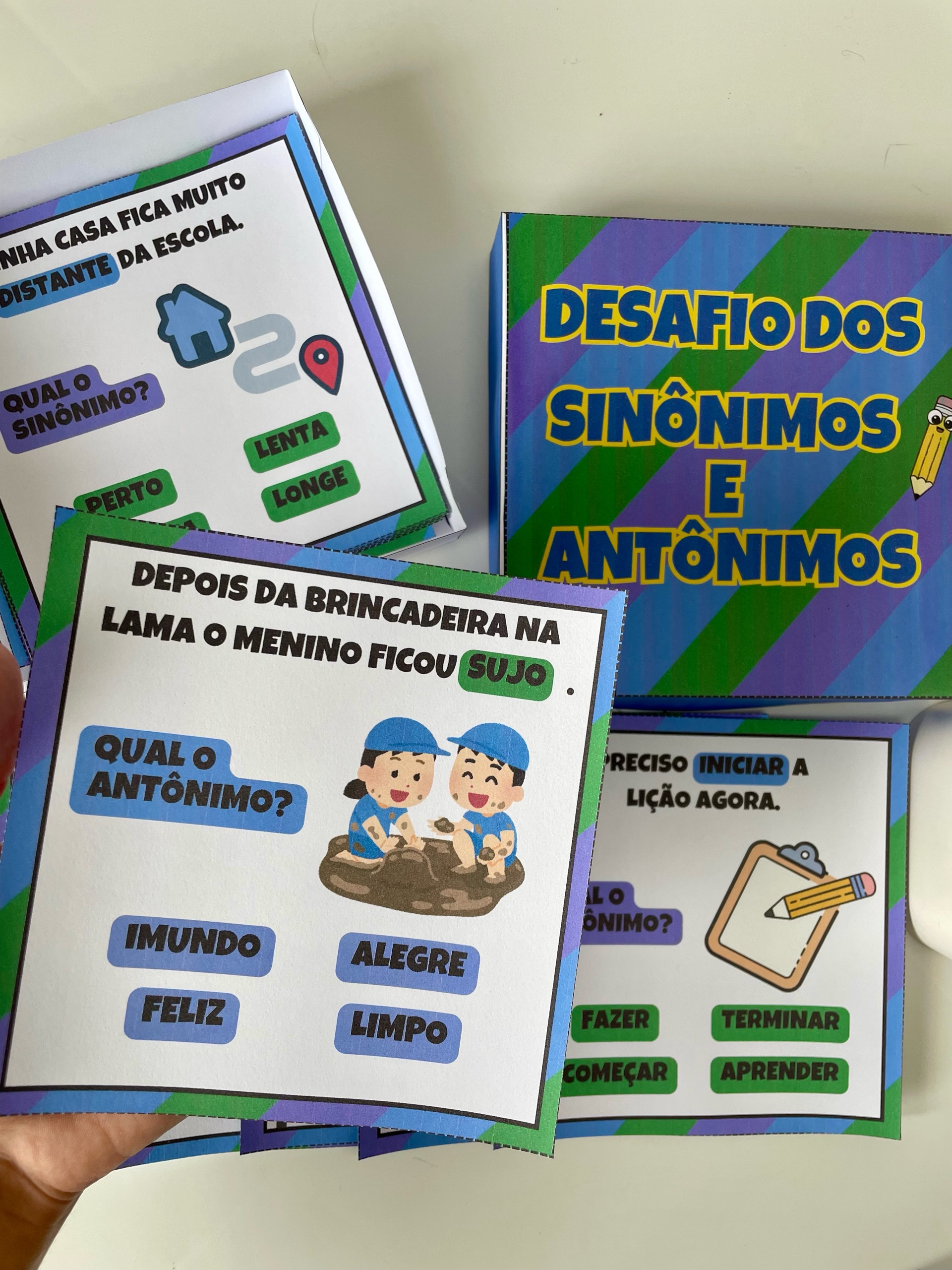 Caixinha sinônimos e antônimos
