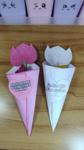 Lembrancinha cartão flor dia das mães