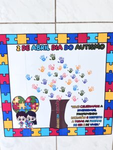 Painel interativo Dia do Autismo
