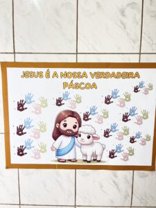 Painel interativo da Páscoa
