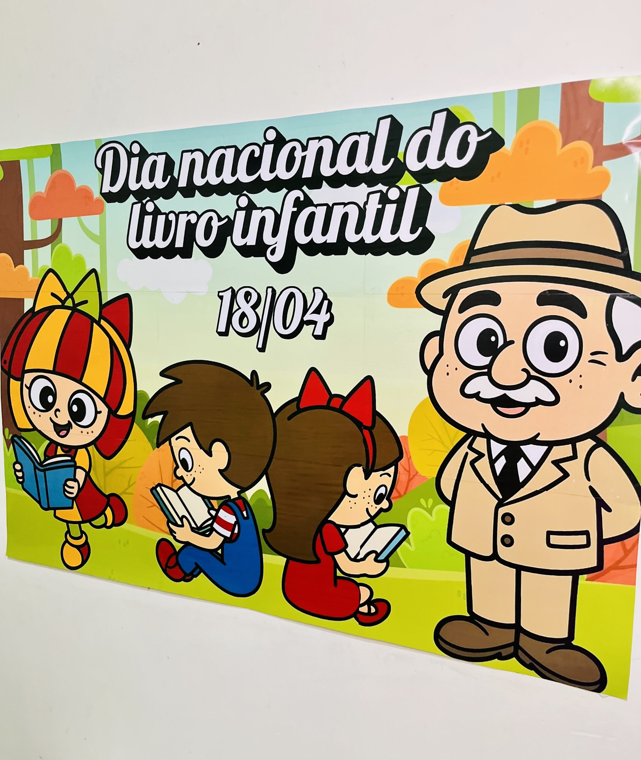 "Painel Dia do Livro infantil" "Decoração Dia do Livro infantil" "Mural Dia do Livro infantil" "Painel de Ideias Dia do Livro infantil" "Modelos de painel Dia do Livro infantil" "Painel decorativo Dia do Livro infantil" "Painel Dia do Livro educação infantil" "Painel Dia do Livro ensino fundamental" "Painel Dia do Livro infantil sala de aula" "Painel Dia do Livro infantil criativo" "Painel Dia do Livro infantil com personagens" "Painel Dia do Livro infantil com frases" "Painel Dia do Livro infantil Simples" "Painel Dia do Livro infantil colorido"