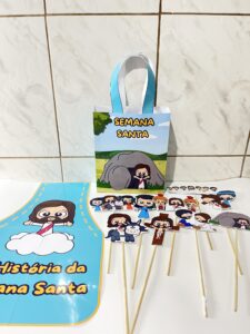 Sacola teatral e avental “A história da semana Santa