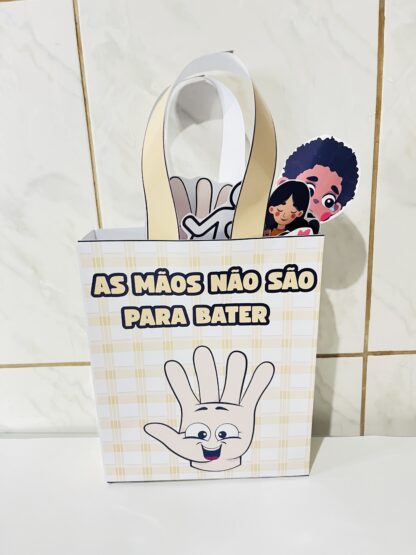 Sacolinha Teatral AS MÃOS NÃO SÃO PARA BATER - Image 6