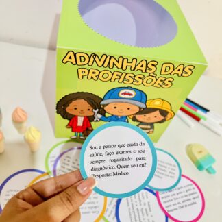 🕵️‍♀️🎓 Adivinhas das Profissões