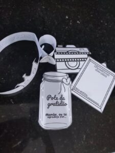Kit “Semana das Mães” – Atividades para Colorir e montar!
