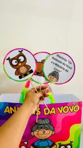 Sacola da Leitura: Os Animais da Vovó e o Mistério da Luva Perdida