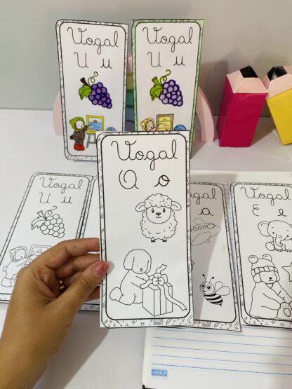 Livreto das Vogais - Imagem 3