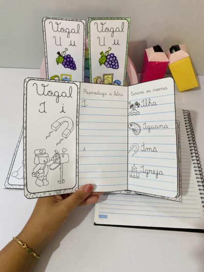 Livreto das Vogais - Imagem 5