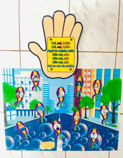 Painel junino Cai Cai Balão