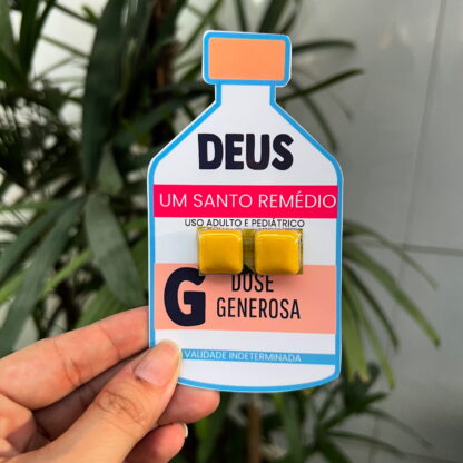 DEUS UM SANTO REMÉDIO