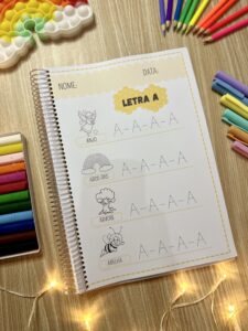 APOSTILA TRAÇANDO AS LETRAS