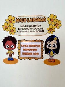 Painel Maio Laranja