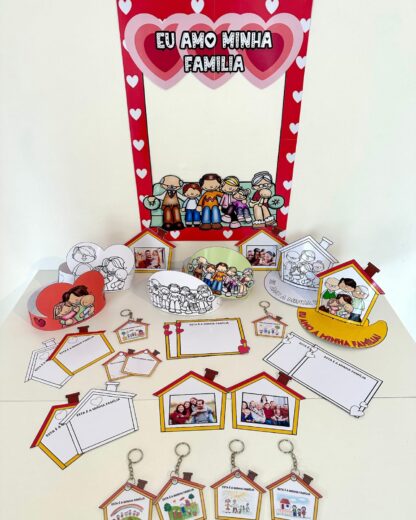 KIT LEMBRANCINHAS E MOLDURA PARA FOTO TEMA DIA DA FAMÍLIA.