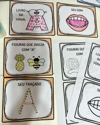 Livrinhos das Vogais – Para Colorir e se Encantar! - Image 7