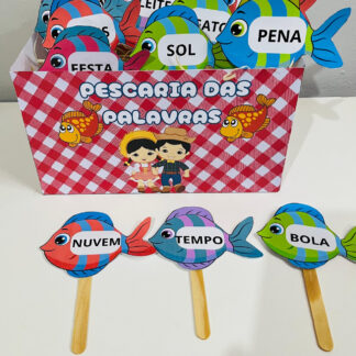 Pescaria das palavras no Arraiá