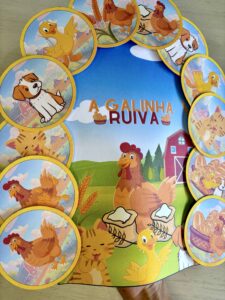 Luva de história A galinha ruiva