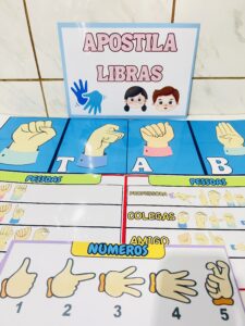 APOSTILA LIBRAS – COMUNICAÇÃO E INCLUSÃO AO ALCANCE DAS MÃOS!