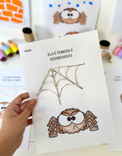 Kit de atividades de artes Dona Aranha - Imagem 7