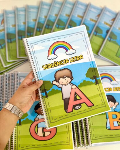 KIT COM 26 APOSTILAS DE ATIVIDADES PARA TRABALHAR AS LETRAS DO ALFABETO