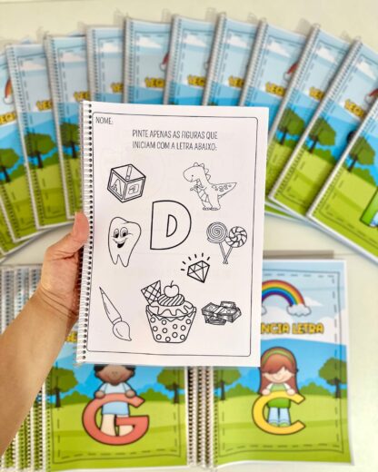 KIT COM 26 APOSTILAS DE ATIVIDADES PARA TRABALHAR AS LETRAS DO ALFABETO - Imagem 7